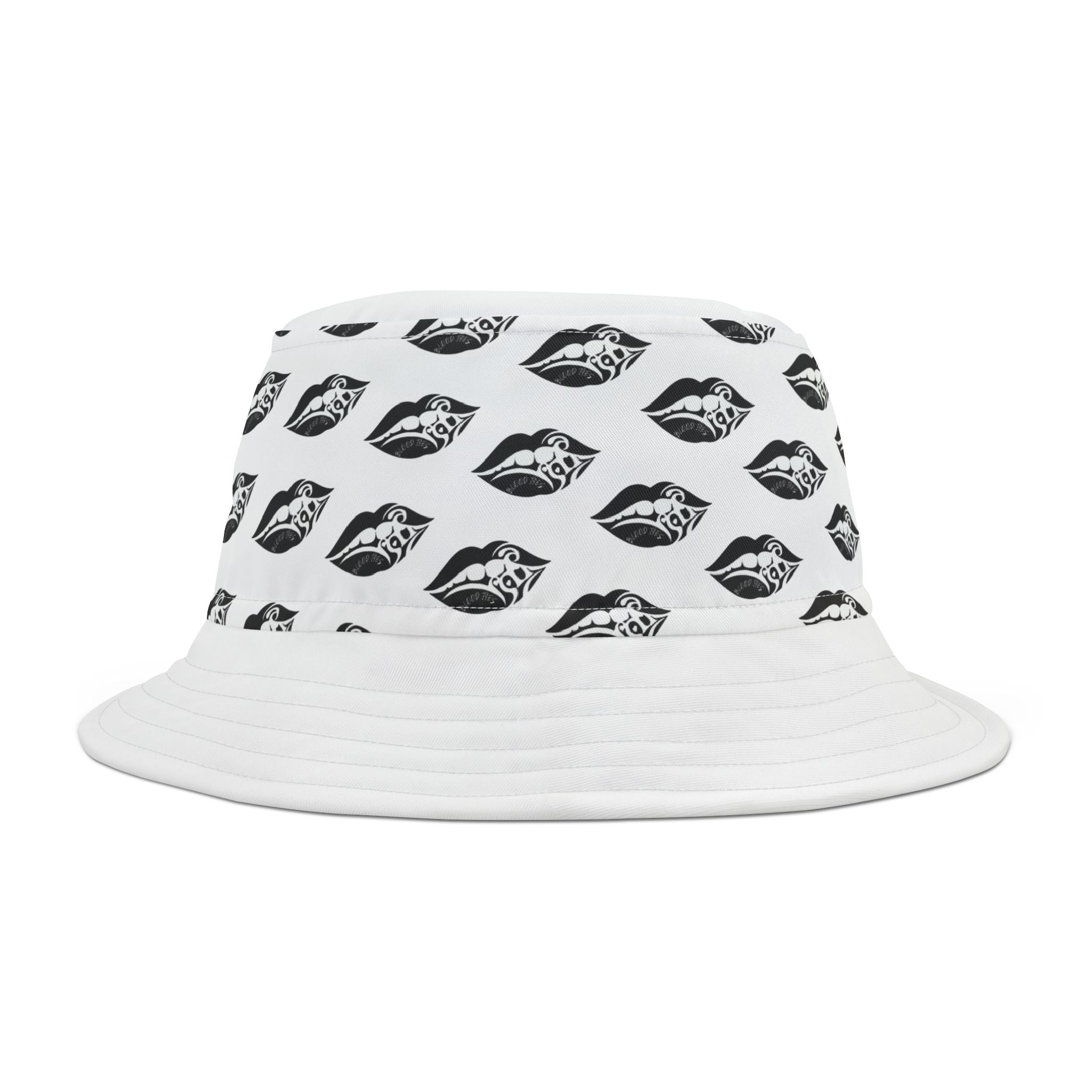 Black Kiss Print Bucket Hat — Repeated Lip Pattern Sun Hat